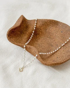 Cassidy Clover Pendant Necklace