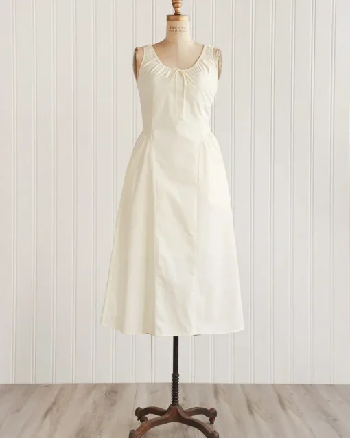 Date at the Tuileries Dress