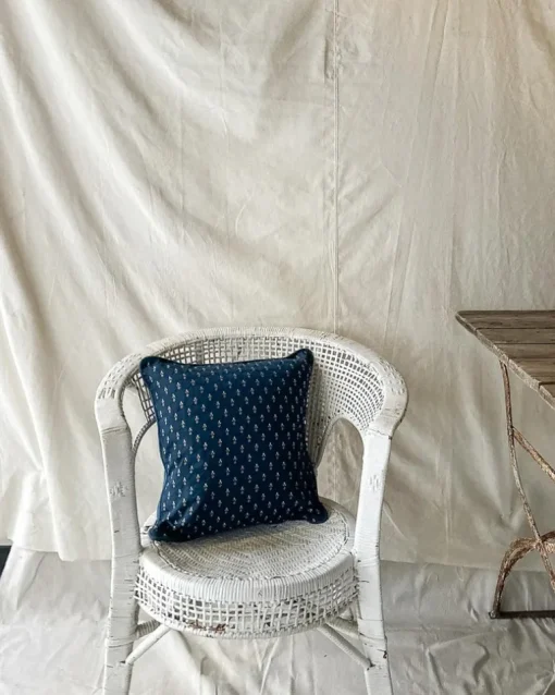 Fleur de Lis Throw Pillow