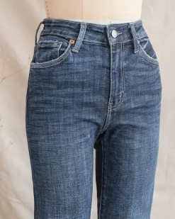Kittredge Straight Leg Jeans