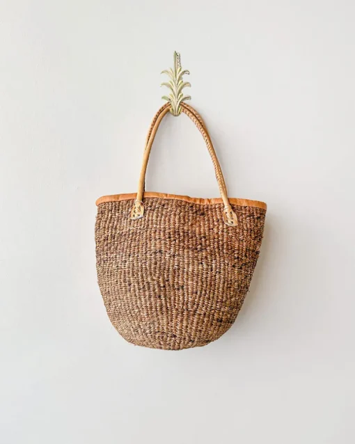 Mantigue Straw Bag