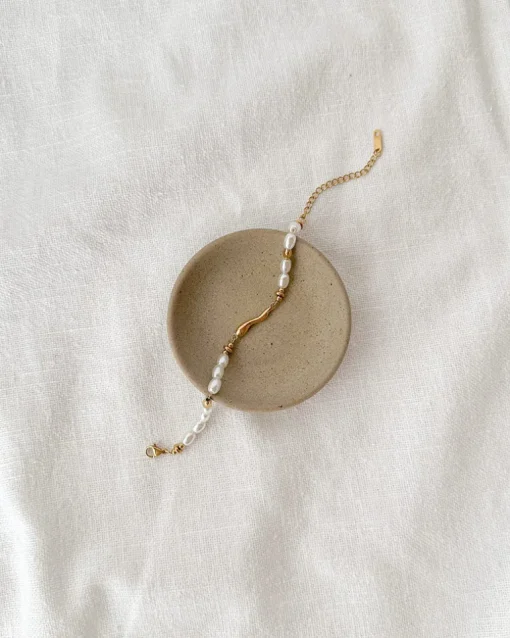 Nanine Pearl Bracelet