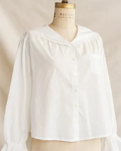 Toussaint Top