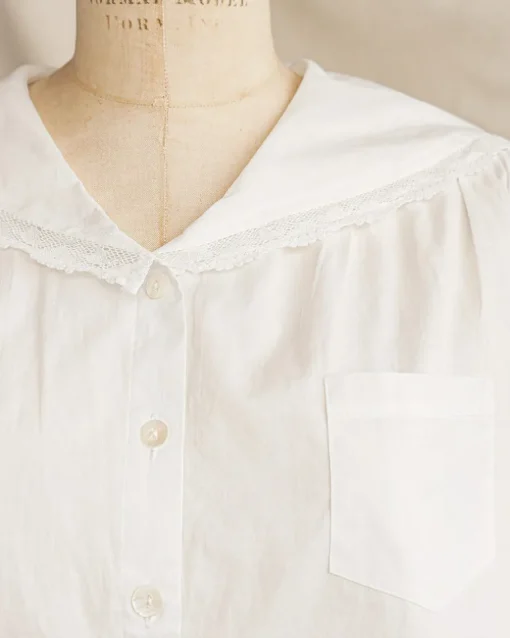 Toussaint Top