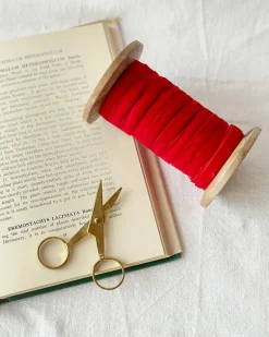 Velvet Ribbon & Scissors Set